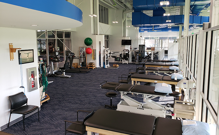 Drayer Physical Therapy, Hoover, AL (Finley Center) Clinic Interior