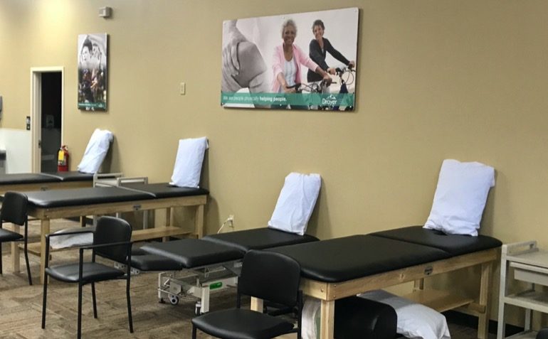Drayer Physical Therapy in Lawrenceburg, IN Treatment Tables