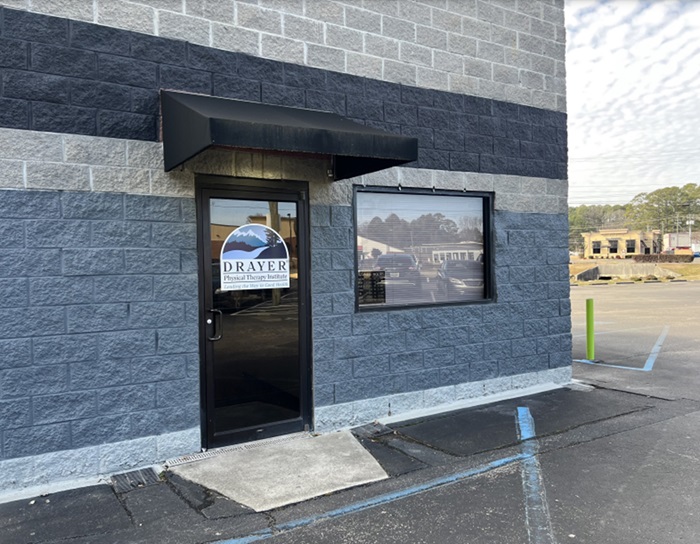 【THEAIRTOWN】 fancy floor pt Physical Therapy in Smithtown, NY | Metro Physical & Aquatic